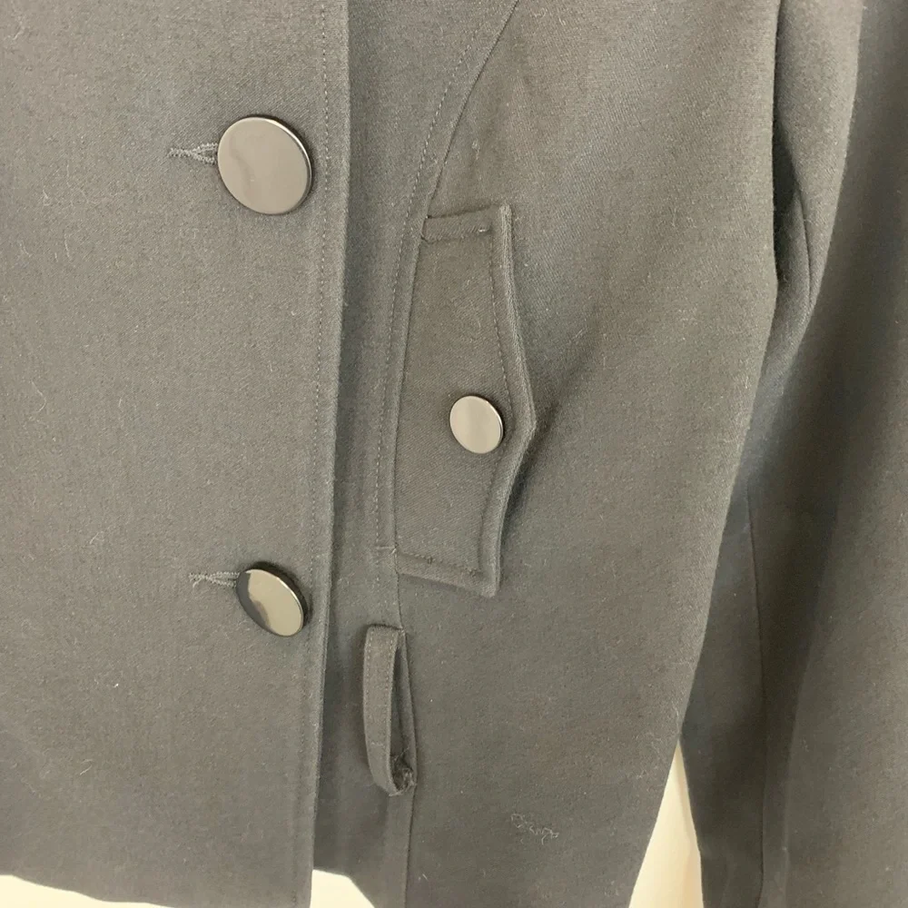 Short Black Blazer Size Small - Picture 3 of 7